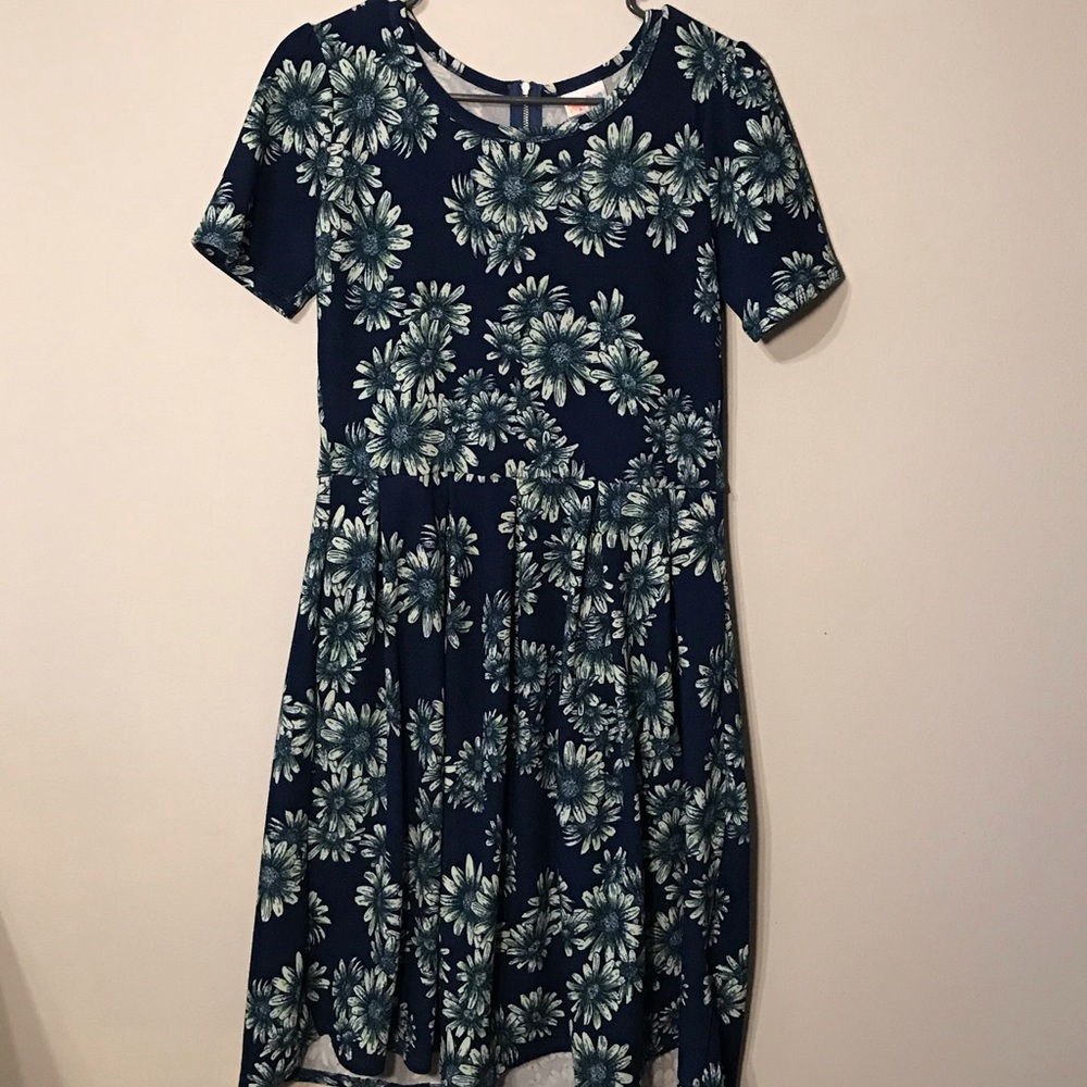 Lula Roe women’s floral dress